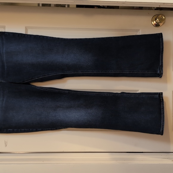 Silver Elyse Slim Boot - W34/L33 - Picture 2 of 11